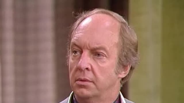 S02:E210 - The Maude Musical