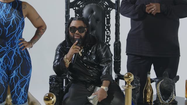 S01:E01 - Blue Balloons