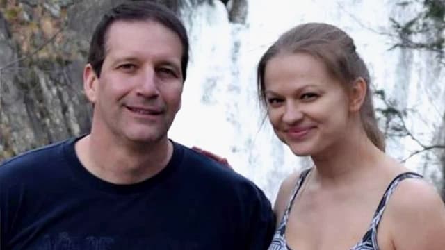 S02:E02 - Secrets of the River