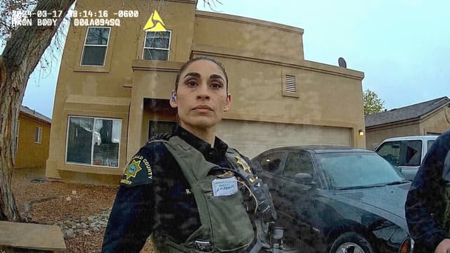 S01:E15 - The Trooper's Last Shift