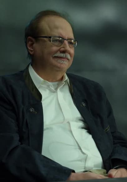 S01:E06 - Helmut Kiener poster