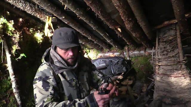 S09:E09 - The Ice Up