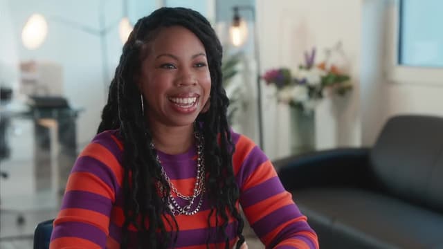 S01:E05 - Catching Feelings Is Trash