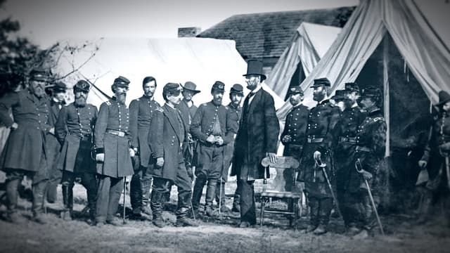 S04:E17 - America's Lost Treasures