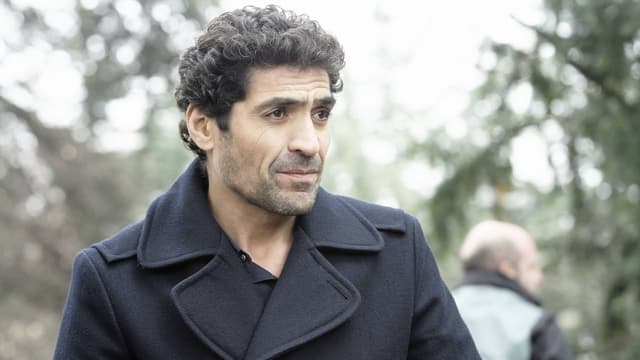 S01:E02 - False Pretenses