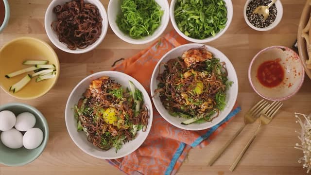S01:E15 - Korean Dishes Taught by a Pro Chef Guest