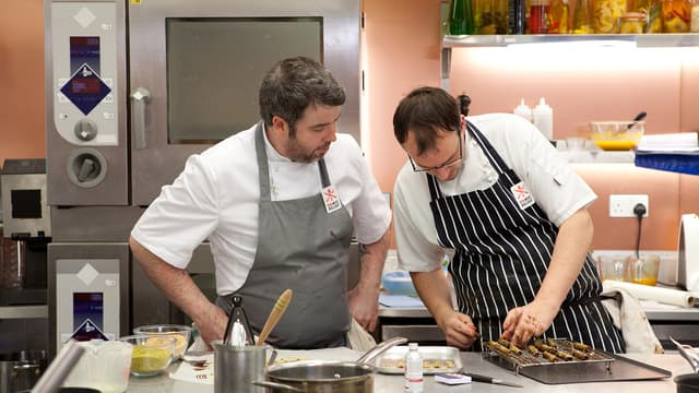 S08:E35 - Northern Ireland Judging