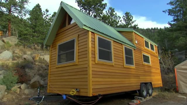 S02:E02 - Going from a Ranch to a Tiny Home in Northern California