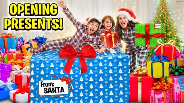 S02:E06 - Our Best Christmas Presents