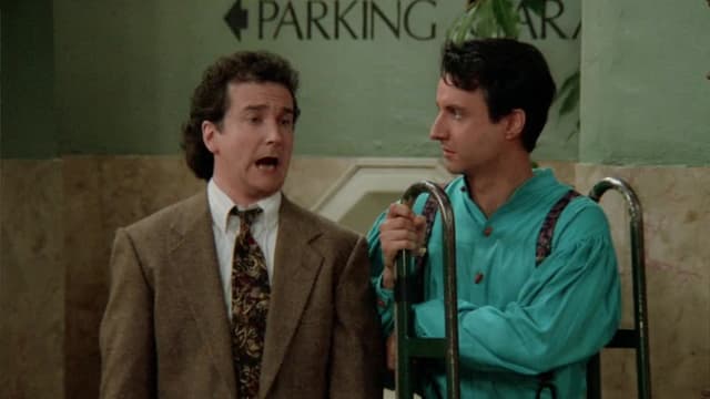 S07:E18 - The Elevator