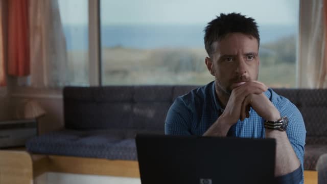 S01:E04 - Episode 4
