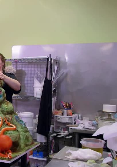 S01:E07 - Castles, Coral and Camo Cakes poster