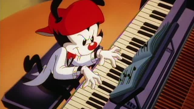 S01:E39 - Smitten With Kittens/Alas Poor Skullhead/White Gloves