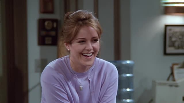 S03:E01 - Drew vs. Billboard