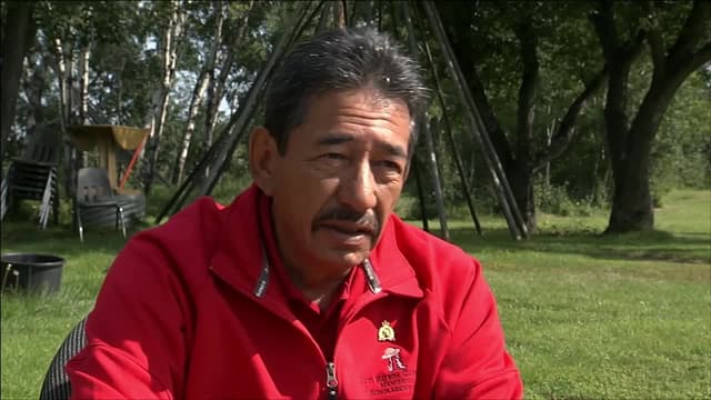 S01:E03 - Officer Down