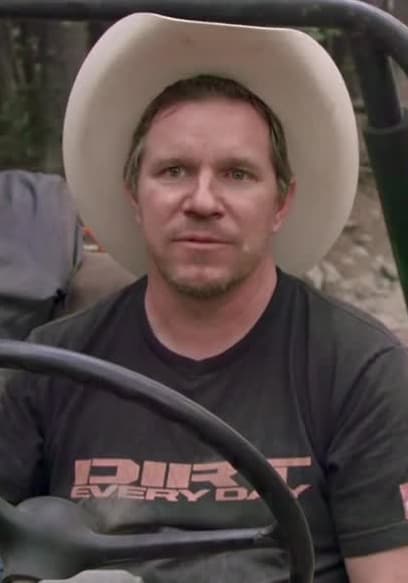 S07:E11 - Stock Trucks vs. the Rubicon poster