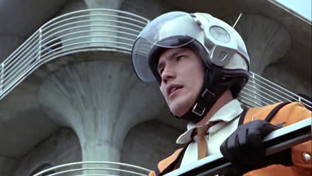 S01:E17 - Passport to Infinity