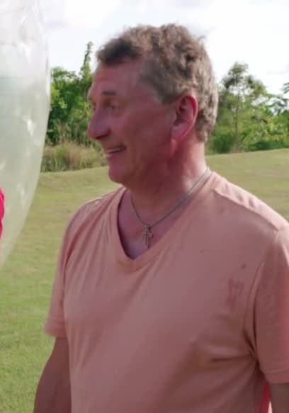 S16:E06 - A New Rhythm in the Dominican poster