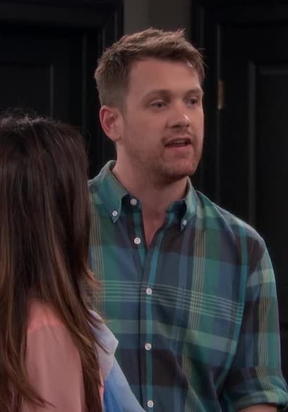 S03:E09 - Charlie Kills His Ex's Sex Life poster