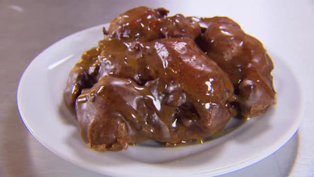 S05:E15 - Cartems Donuterie, Pizzeria Defina, Mother Hubbard’s