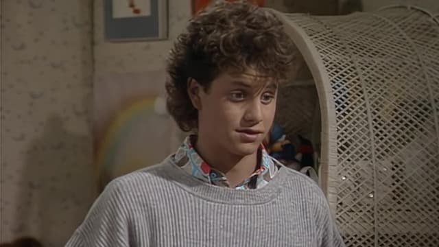 S03:E12 - The Scarlet Letter