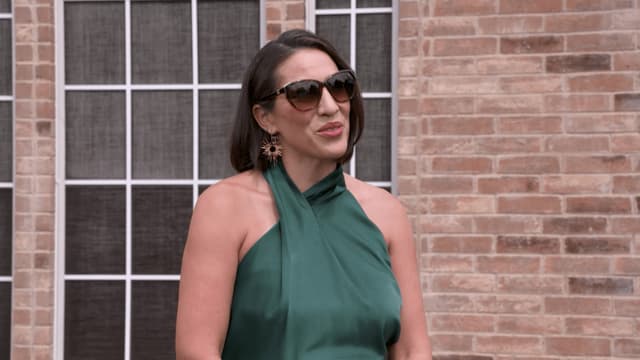 S36:E02 - Renovations Begin at the Colon-Ruiz Family Home