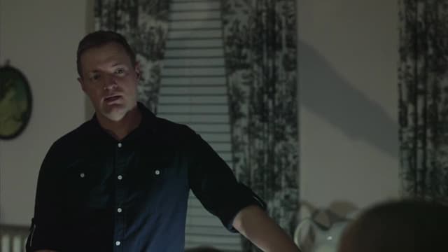 S06:E06 - Carriage House Creeper