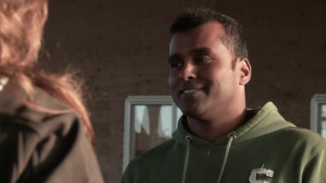 S01:E12 - Drake the Snake
