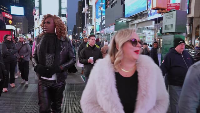 S01:E03 - New York, New York