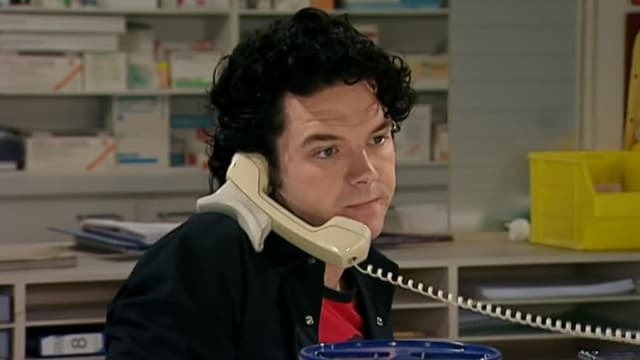 S05:E15 - Overload
