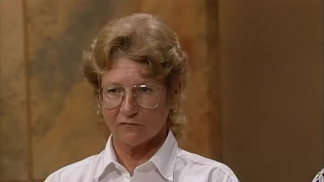 S01:E15 - Missy Skips Out on Rent / It's a Dog Bite Dog World