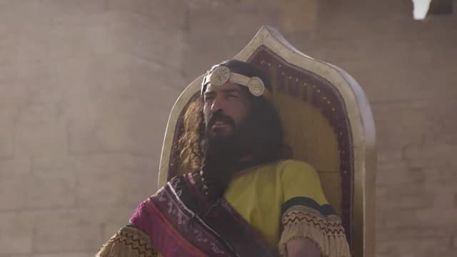 S01:E04 - The King Who Ate Grass