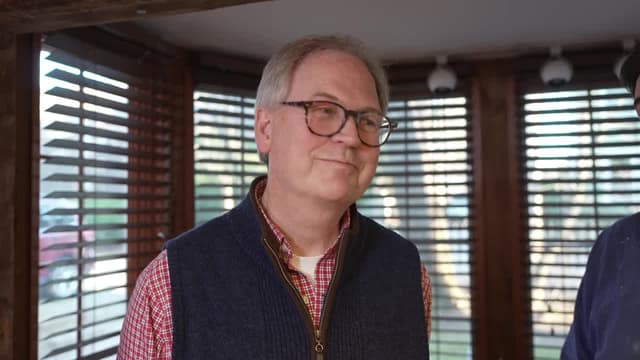 S44:E16 - First Period Gambrel: Secrets Behind the Wall