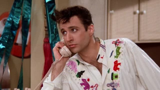 S04:E16 - The King and I