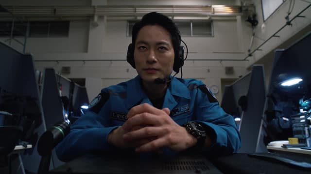 S01:E03 - The Name Is Earth Garon