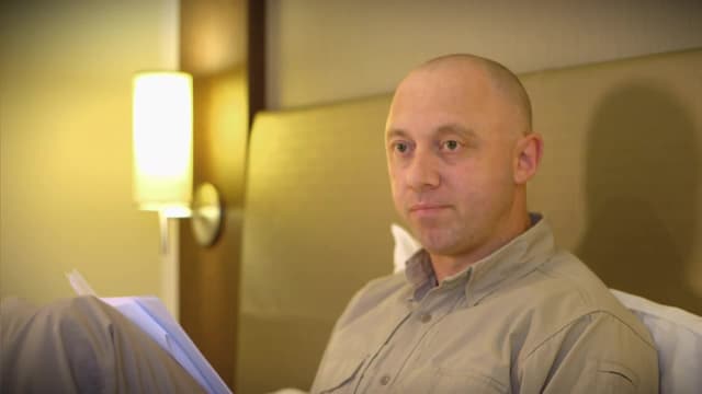 S01:E01 - The Sharp Top Mountain B-25 Crash