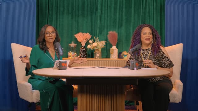 S01:E19 - Max Gets Her Groove Back