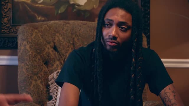 S01:E01 - The Family Tree (Eastside)