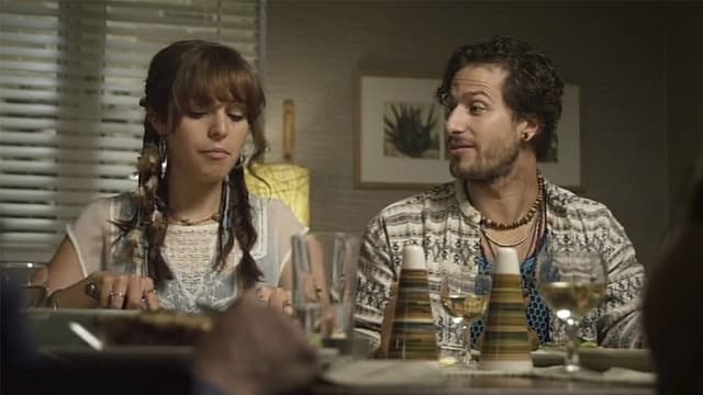 S01:E01 - Homecoming