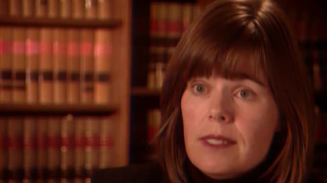 S11:É33 - S11:E33 - Escondiendo la evidencia