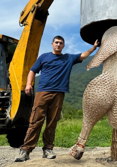 S01:E06 - Roasted Giant Ostrich poster