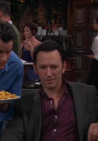 S03:E12 - Charlie and the Sting poster