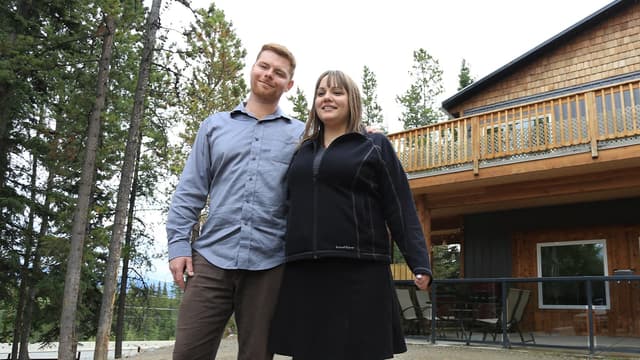 S01:E02 - Pam and Richard With Jacklyn