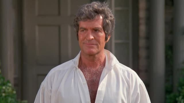 S05:E11 - House of Dolls / Wuthering Heights