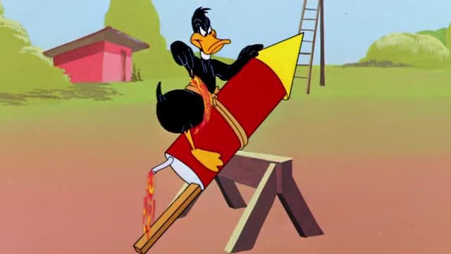 S08:E19 - Rabbit Transit / The Up-Standing Sitter / Crowing Pains