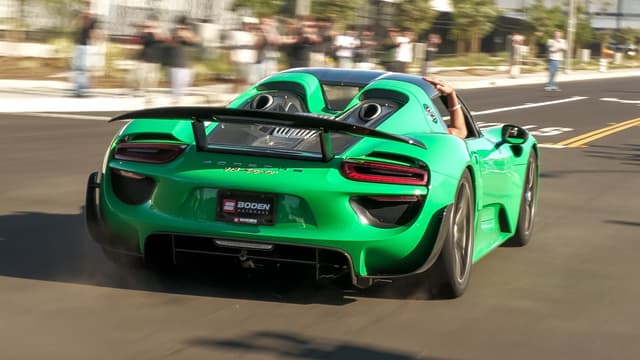 S01:E01 - Rare Supercars Accelerating at a California Car Meet