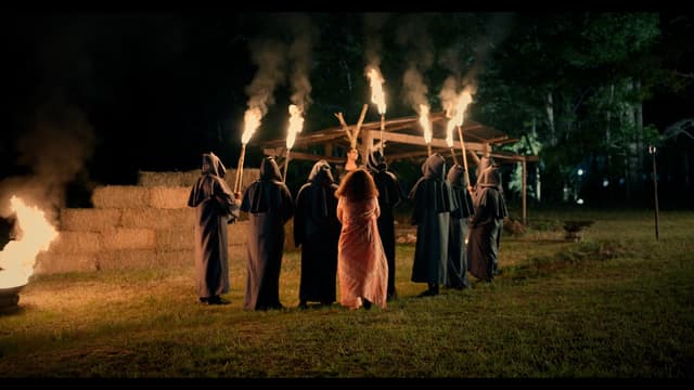 S02:E04 - Lovers but Never Friends