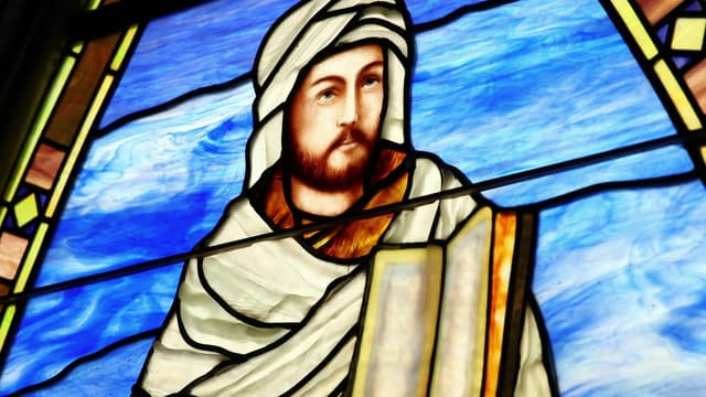 S01:E02 - Lead Us Not Into Temptation