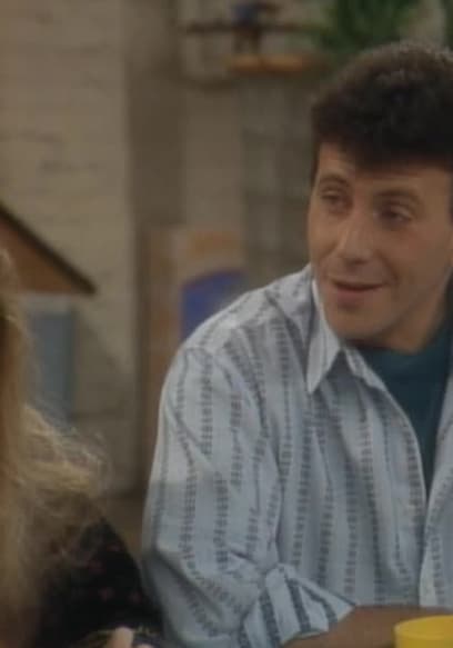 S03:E03 - Joey Gets Pinned poster
