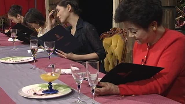 S02:É01 - S02:E01 - Girls' Festival